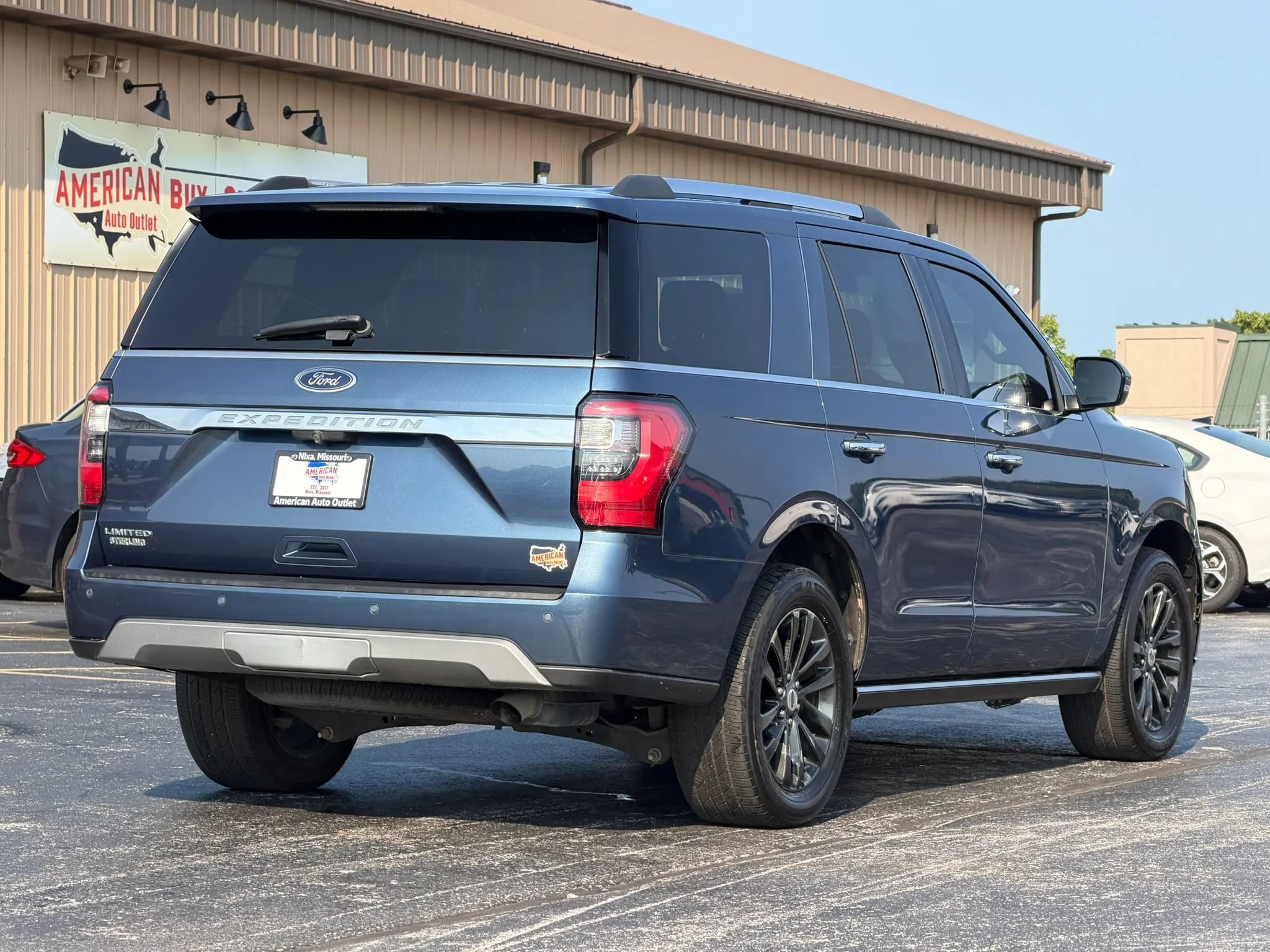 Used 2019 Ford Expedition Limited RWD image 53