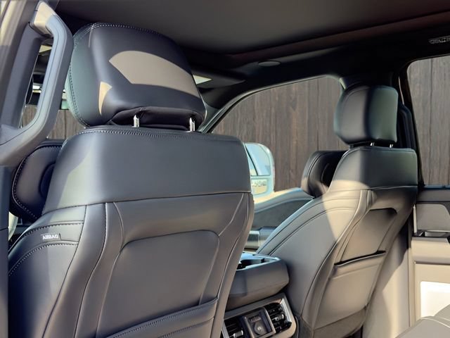 New 2025 Ford F450 Platinum AWD/4WD image 27