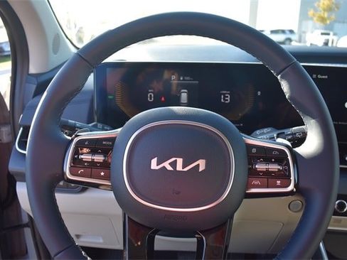 New 2026 Kia Carnival EX image 31