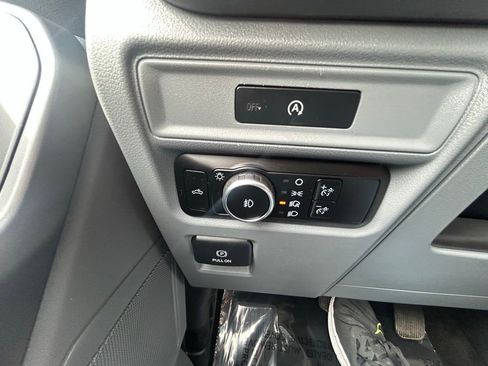 Used 2025 Ford F150 XLT w/ Equipment Group 301A Standard AWD/4WD image 20