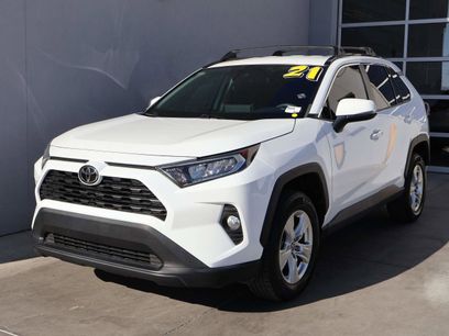 Used 2021 Toyota RAV4 XLE w/ Carpet Mat Package (TMS)