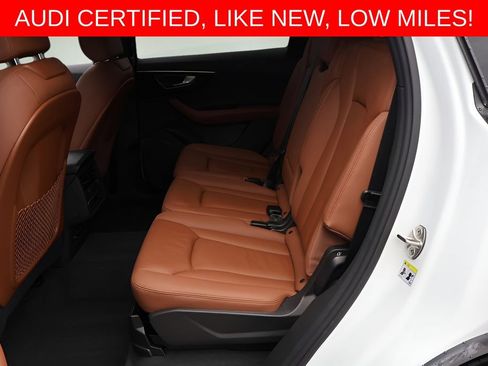 Used 2023 Audi Q7 2.0T Premium w/ Towing Package AWD/4WD image 12