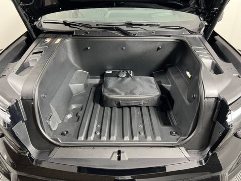 New 2024 Chevrolet Silverado EV RST AWD/4WD image 19