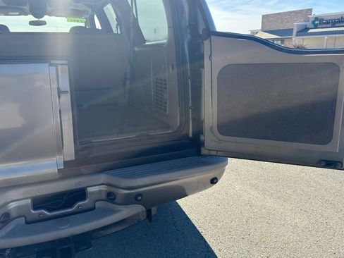 Used 2003 Ford Excursion Limited AWD/4WD image 20