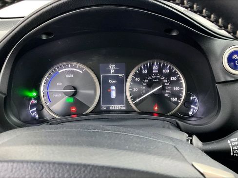 Used 2016 Lexus NX 300h AWD w/ Luxury Package image 29