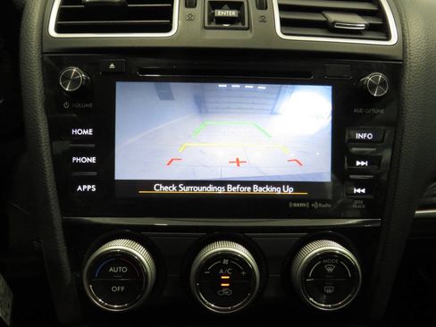 Used 2018 Subaru Forester 2.5i Premium AWD/4WD image 17