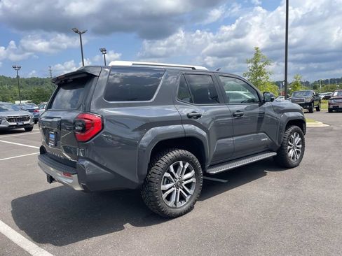 Used 2026 Toyota 4Runner Limited AWD/4WD image 3
