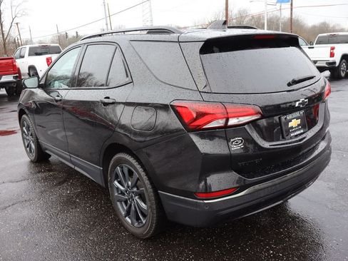 Used 2023 Chevrolet Equinox RS FWD image 3