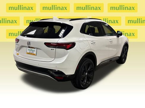 Used 2023 Buick Envision Essence w/ Sport Touring Package FWD image 18