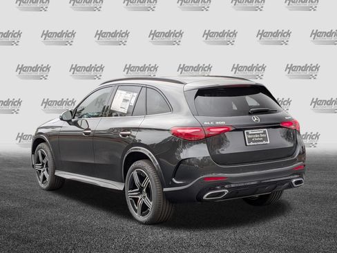Used 2026 Mercedes-Benz GLC 300 4MATIC image 8