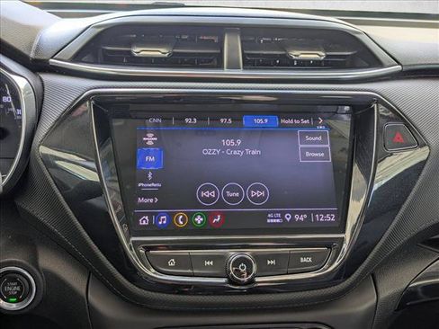 Used 2021 Chevrolet TrailBlazer LT w/ Convenience Package FWD image 14