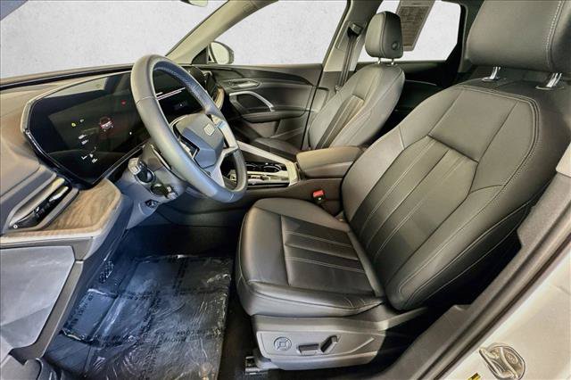Used 2025 Audi Q5 Premium AWD/4WD image 17
