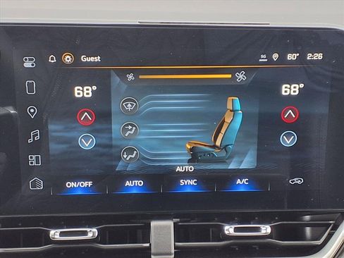 New 2026 Chevrolet Equinox LT w/ Convenience Package II image 14