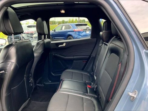 Used 2024 Ford Escape ST-Line w/ Tech Pack #1 AWD/4WD image 11