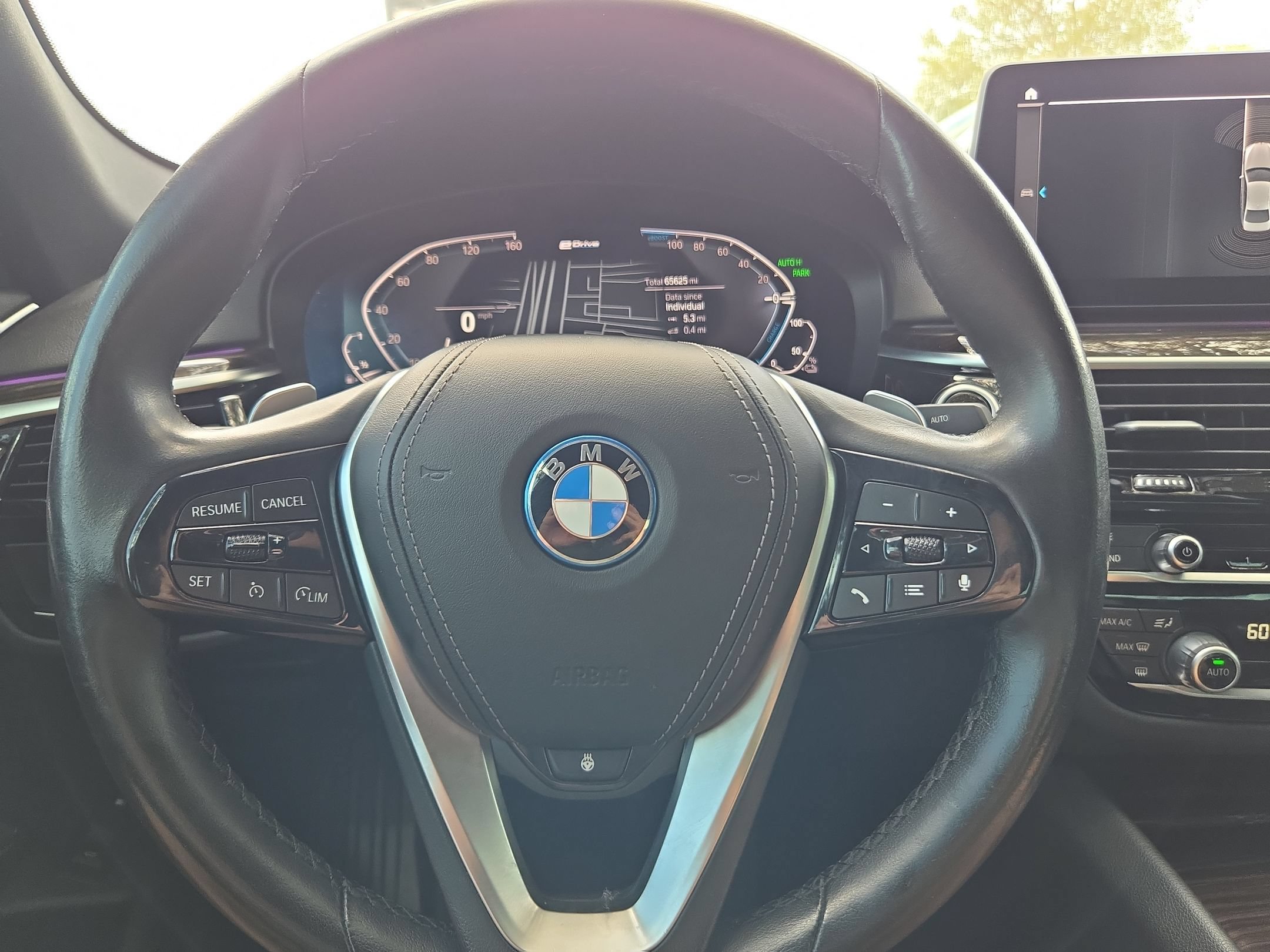 Used 2023 BMW 530e RWD image 19