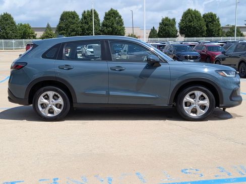 Certified 2023 Honda HR-V LX image 6