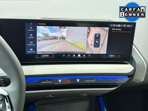 Used 2026 BMW X3 xDrive30 w/ Premium Package image 24