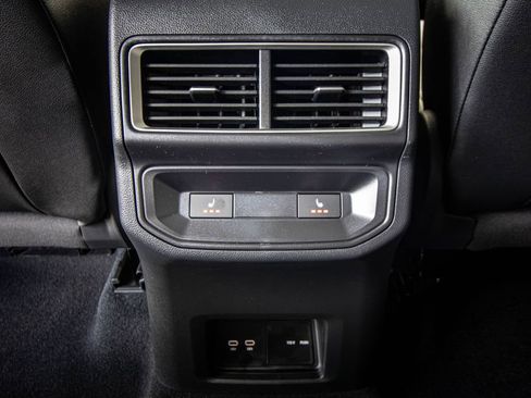 New 2026 Volkswagen Atlas Cross Sport SEL Premium R-Line AWD/4WD image 33