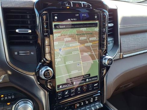 Used 2020 RAM 1500 Longhorn image 19