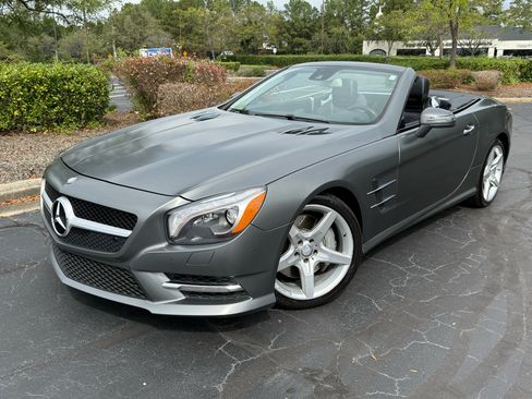 Used 2013 Mercedes-Benz SL 550 image 6