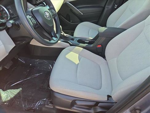Used 2022 Toyota Corolla Cross L AWD/4WD image 15