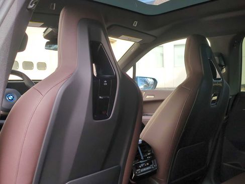 New 2025 BMW iX xDrive50 w/ Premium Package image 18