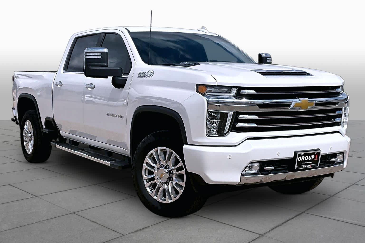 Used 2023 Chevrolet Silverado 2500 High Country w/ Z71 Off-Road Package AWD/4WD image 2