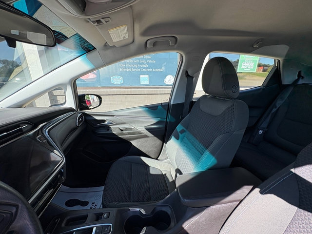 Used 2023 Chevrolet Bolt LT FWD image 13