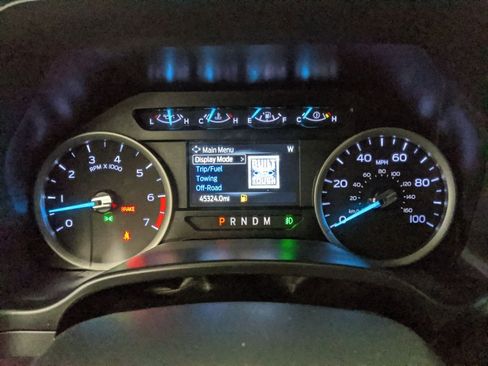Certified 2022 Ford F350 XLT w/ XLT Premium Package AWD/4WD image 14