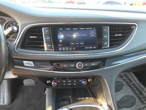 Used 2022 Buick Enclave Essence w/ Experience Buick Package AWD/4WD image 30