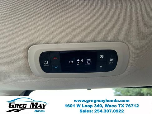 Used 2021 Chrysler Voyager Lxi FWD image 17