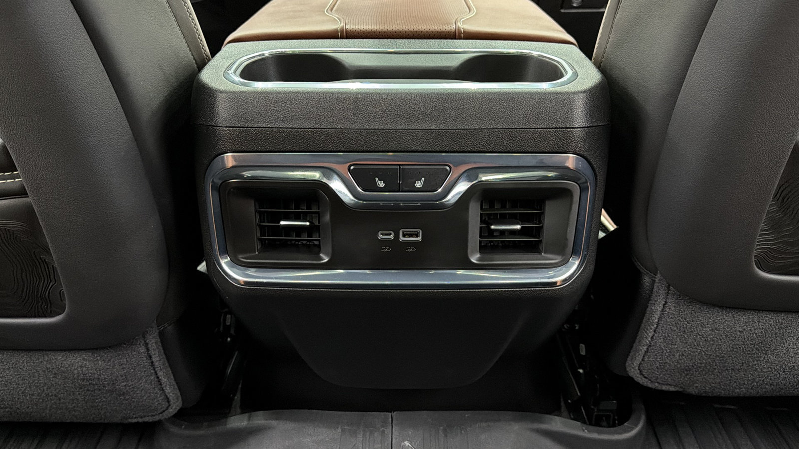 Used 2026 GMC Sierra 1500 Denali Ultimate AWD/4WD image 44
