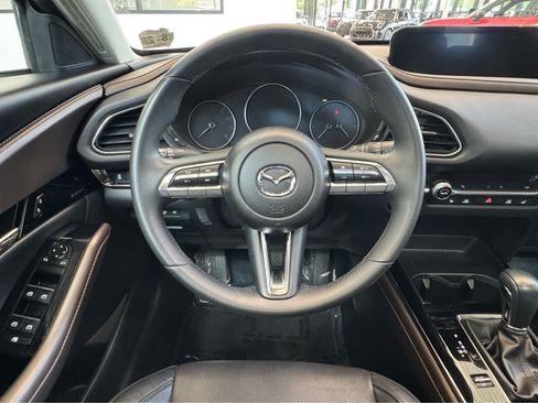 Used 2023 MAZDA CX-30 AWD 2.5 S w/ Premium Package image 16