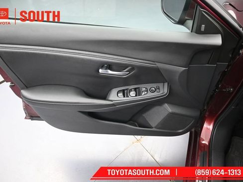 Used 2021 Nissan Sentra SV FWD image 21