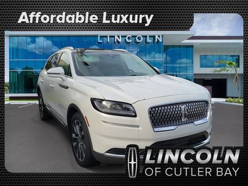 Certified 2022 Lincoln Nautilus Reserve FWD image 1