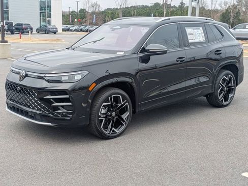 New 2026 Volkswagen Tiguan SEL R-Line AWD/4WD image 8