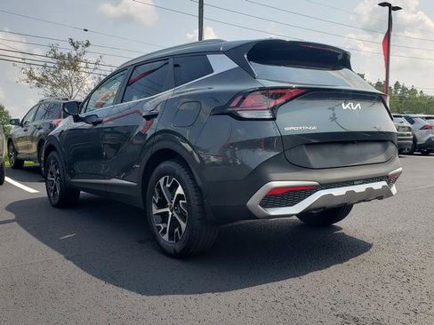 Used 2023 Kia Sportage EX AWD/4WD image 7