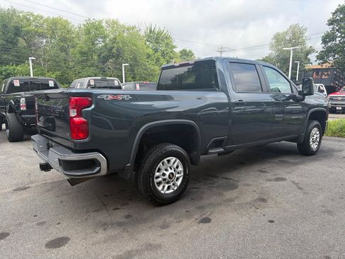 Used 2020 Chevrolet Silverado 2500 LT w/ Fleet Comfort Package AWD/4WD image 6