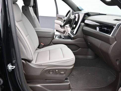 New 2026 GMC Yukon XL Elevation image 20