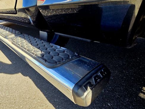 Used 2017 RAM 1500 Big Horn image 9