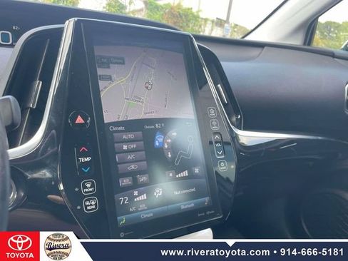 Used 2017 Toyota Prius Prime Premium FWD image 25
