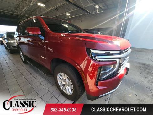Used 2025 Chevrolet Tahoe LT w/ Comfort Package RWD image 1