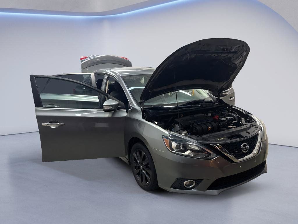 Used 2016 Nissan Sentra SR FWD image 9