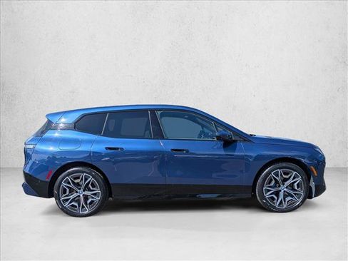 Certified 2024 BMW iX xDrive50 w/ Premium Package AWD/4WD image 3