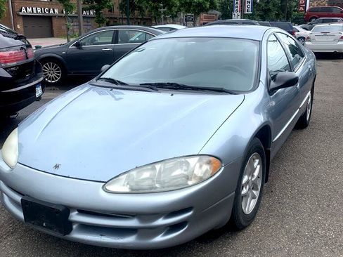 Used 2004 Dodge Intrepid SE image 3