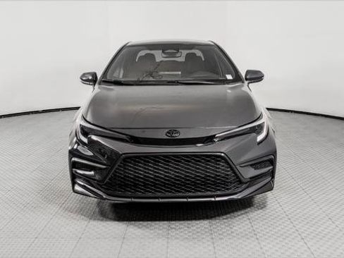 Used 2024 Toyota Corolla SE FWD image 12