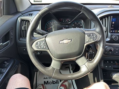 Used 2021 Chevrolet Colorado Z71 w/ Safety Package image 23