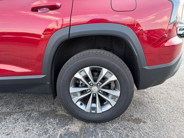 New 2026 Chevrolet Equinox LT FWD image 9