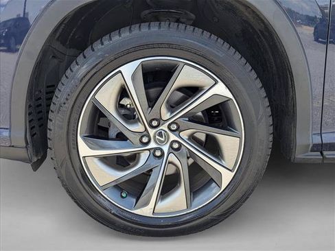 Used 2018 Lexus RX 350L Luxury w/ Accessory Package AWD/4WD image 9