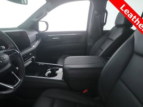 Used 2025 Chevrolet Tahoe RST w/ RST Capability Package AWD/4WD image 16